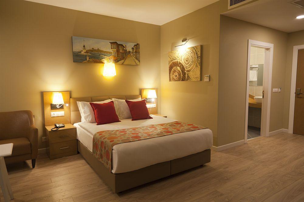 Grand Plaza Hotel Estambul Exterior foto