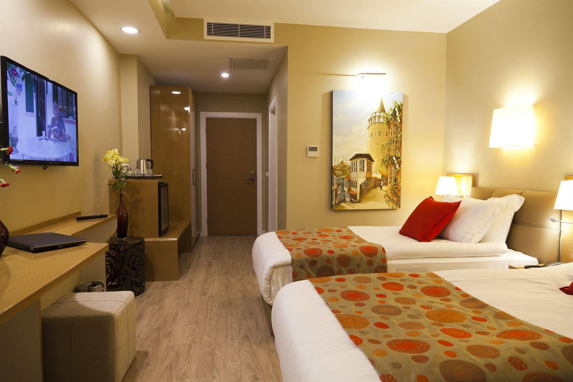 Grand Plaza Hotel Estambul Exterior foto